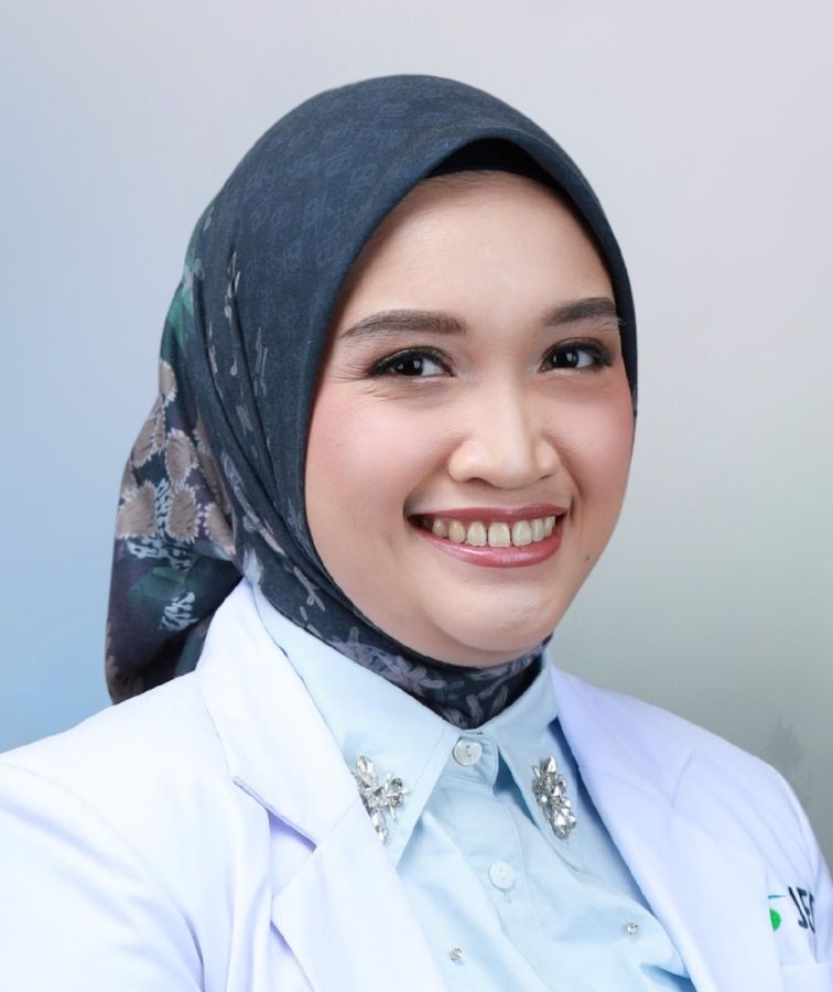 Dr. Eka Octaviani Budiningtyas, SpM