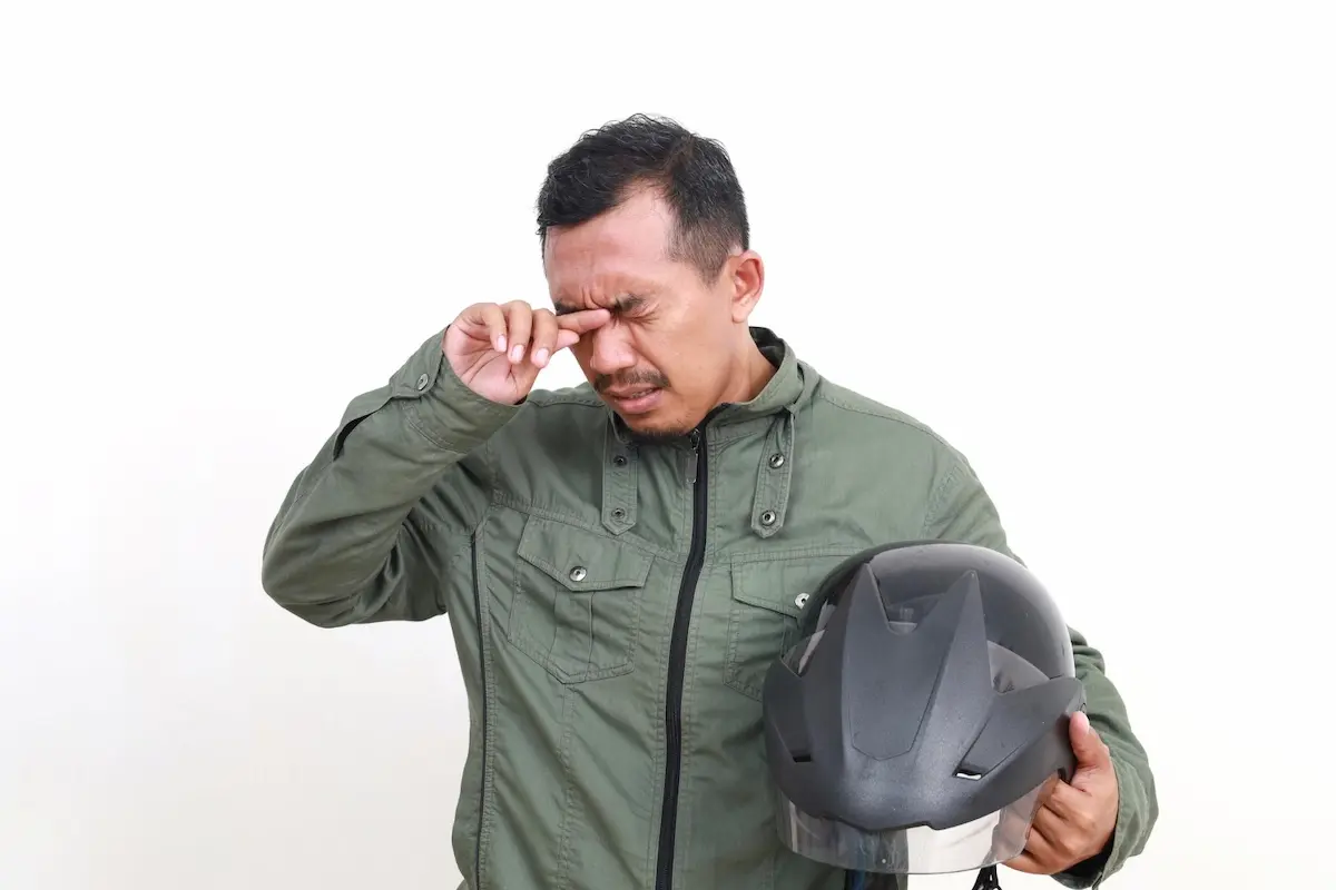 Efek mata terkena abu rokok