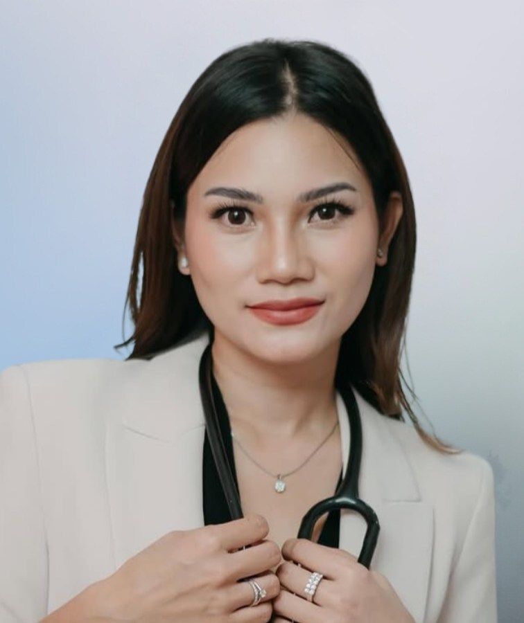 Dr. Angelina Surya Tallo, SpM