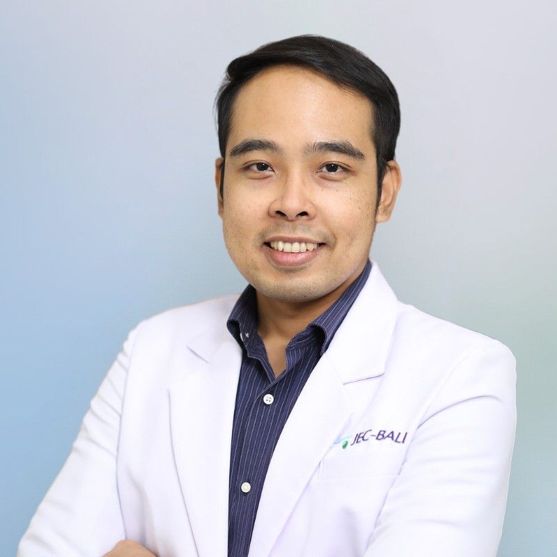 Dr. Pande Putu Adityo, SpM