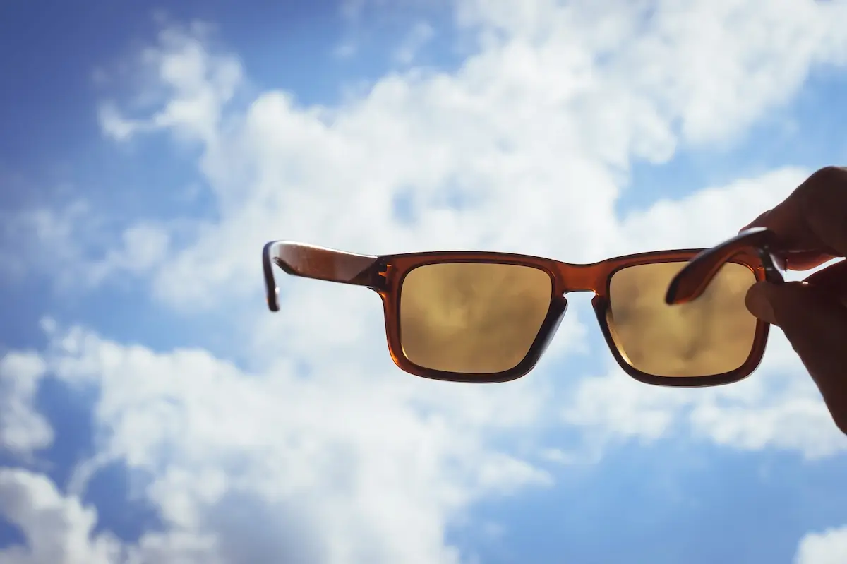lensa photochromic